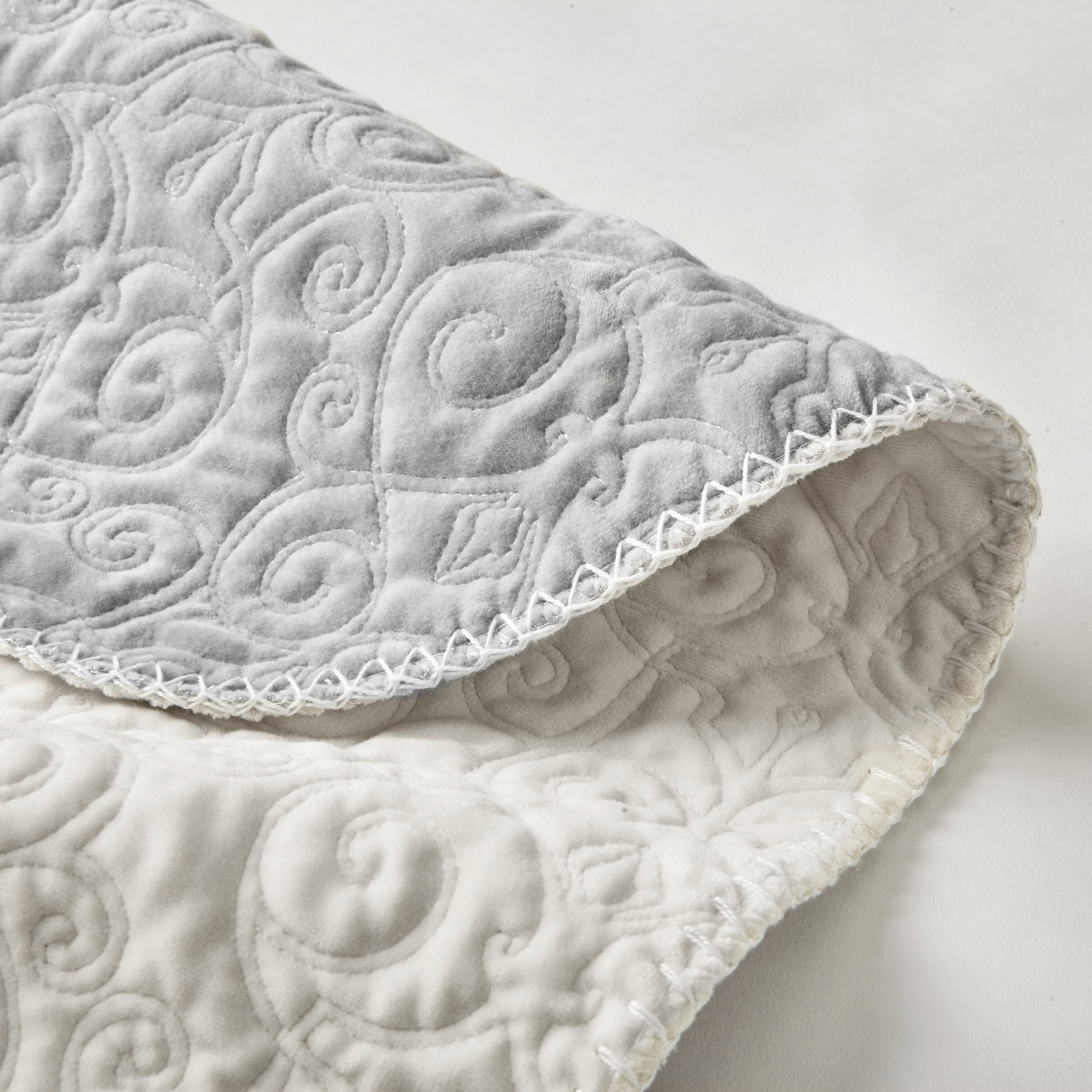 Personalized Quilted Blanket Nursery Rhymes I See Me!