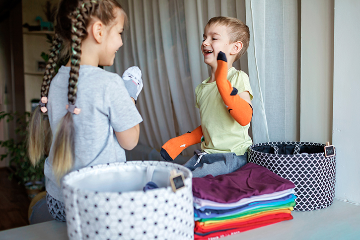 7 Tips to Stay Organized with Kids tips to stay organized with kids organizational tips cleaning de-cluttering routine de-clutter your home how to organize get organized in the new year storage organizing tips home decor label maker organize the fridge home organization TikTok video kids essentials pack in the car stay organized make life easier be organized in the new year