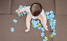 child development custom puzzle goal settinghand eye coordination learning tools memory power motor skills organizational skills patience personalized photo puzzle personalized puzzles problem-solving skills puzzles puzzles help your child grow self-confidence sorting why puzzle play is important to your child's growth